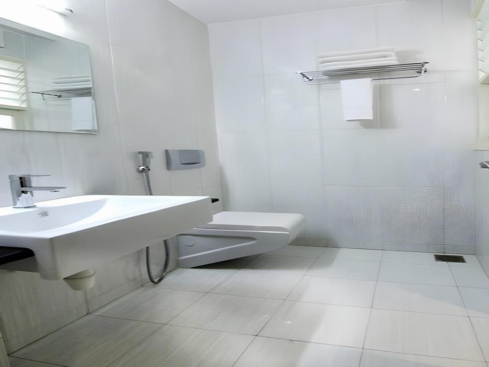 Room image 2