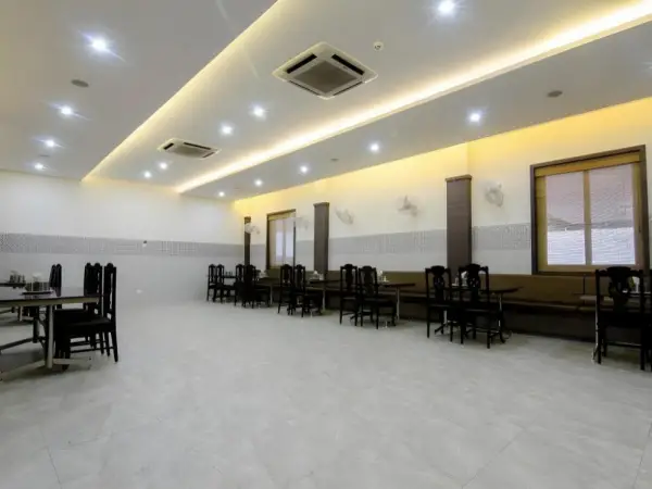 Hotel Thangavilas Inn 5