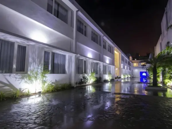 Hotel Thangavilas Inn 7