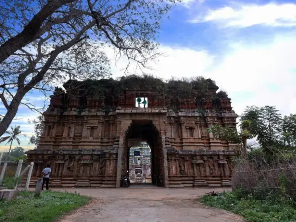 Hotel Thangavilas Inn 9